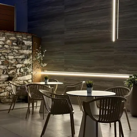 Hotel George 2*