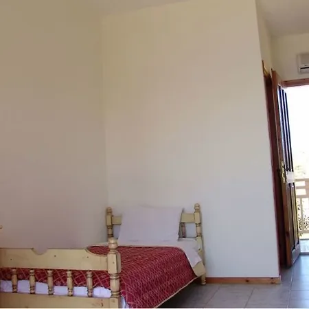 George Hotel 2*