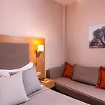 The George - Hospitality Beyond 2*