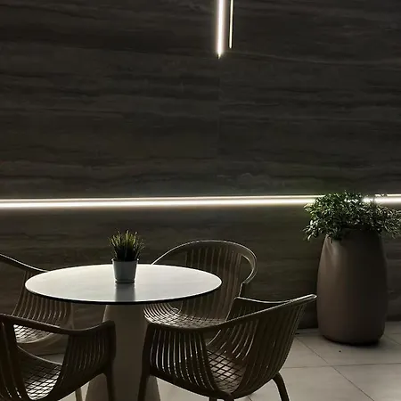 The George - Hospitality Beyond 2*