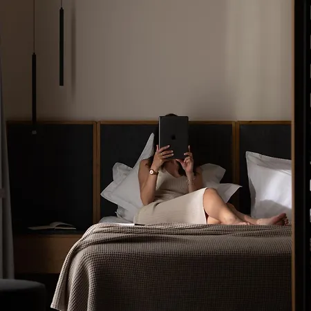 The George - Hospitality Beyond Hotell 2*