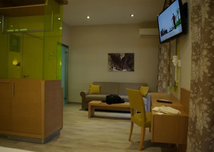 Hotel The George - Hospitality Beyond 2*