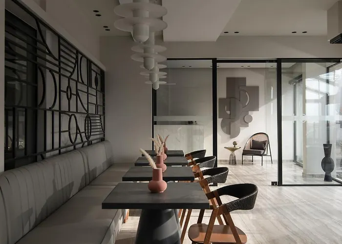 The George - Hospitality Beyond Hotel