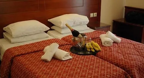 The George - Hospitality Beyond Hotel 2*