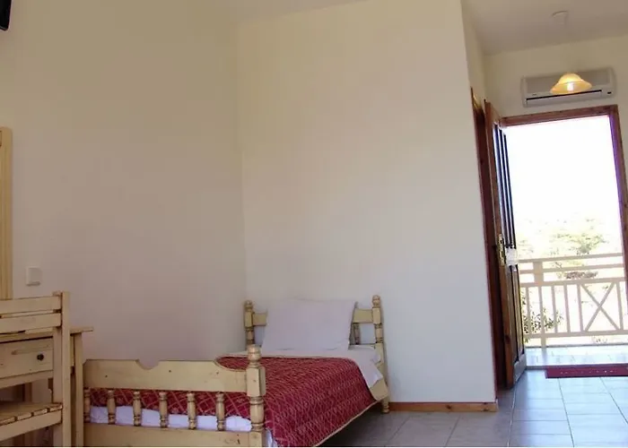 The George - Hospitality Beyond Hotell 2*