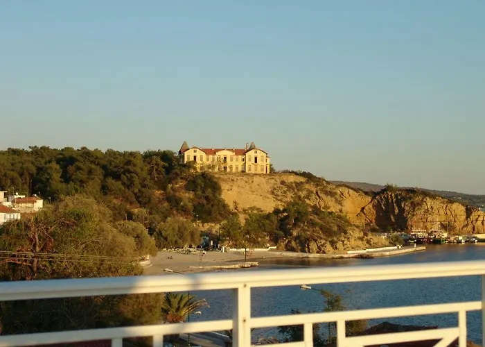 Hotel The George - Hospitality Beyond Limenaria (Thasos)