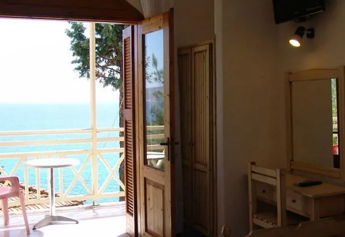 The George - Hospitality Beyond 2* Limenaria (Thasos)