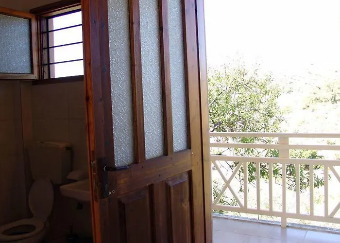 The George - Hospitality Beyond 2*