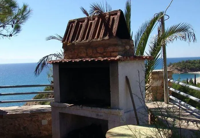 Hotel The George - Hospitality Beyond Limenaria (Thasos)