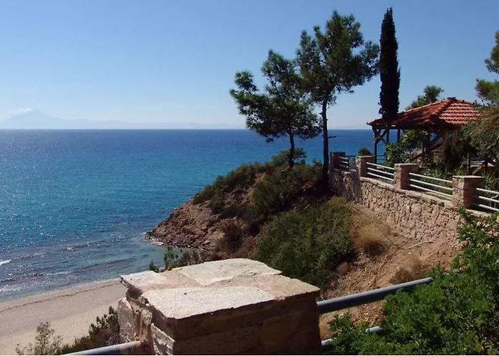 The George - Hospitality Beyond 2* Limenária